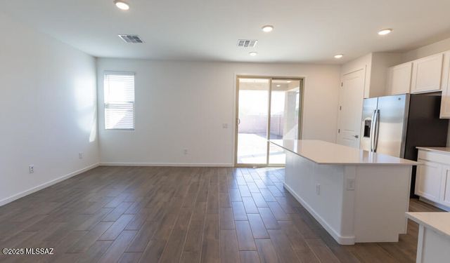 34989 S Lasso Lane, Red Rock, AZ 85145