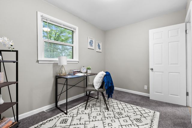 1301 Colgrove Avenue, Kalamazoo, MI 49048