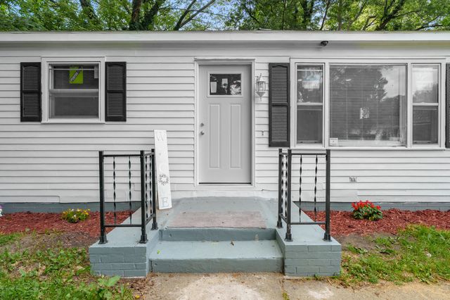 1301 Colgrove Avenue, Kalamazoo, MI 49048