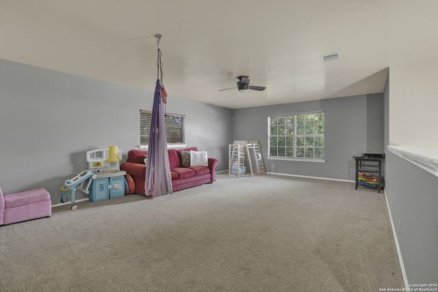 6131 Kensinger Pass, Converse, TX 78109