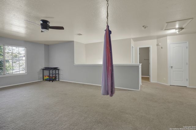 6131 Kensinger Pass, Converse, TX 78109