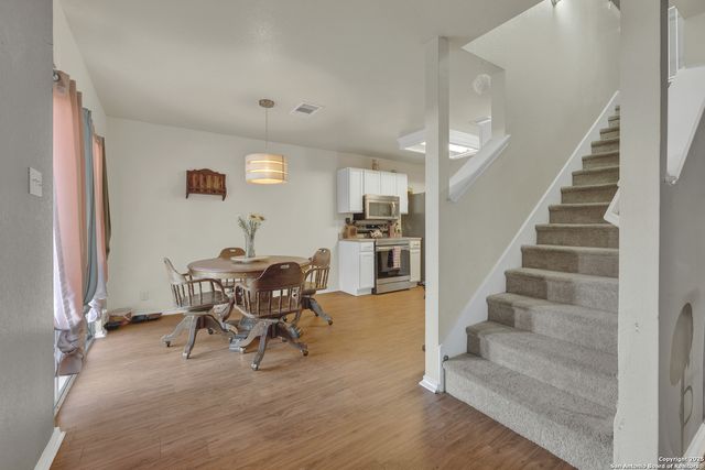 6131 Kensinger Pass, Converse, TX 78109