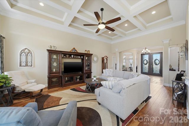 1743 Whitewater Court, Hickory, NC 28602