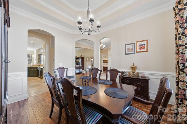 1743 Whitewater Court, Hickory, NC 28602