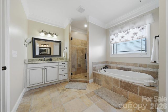 1743 Whitewater Court, Hickory, NC 28602