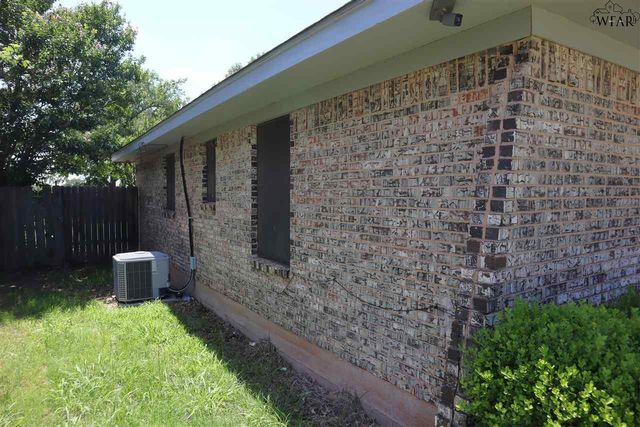 4400 WARD STREET, Wichita Falls, TX 76310