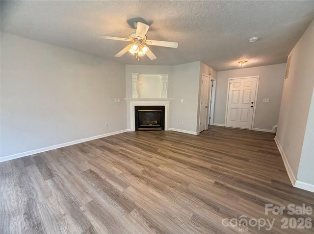 2312 Meadecroft Road, Charlotte, NC 28214