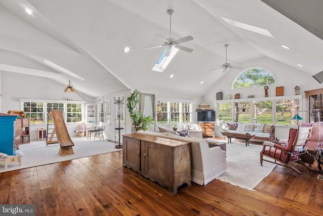 2175 W SWEDESFORD RD, Malvern, PA 19355