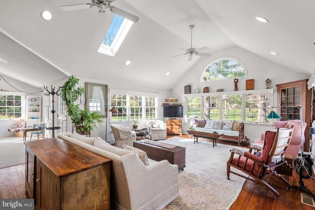 2175 W SWEDESFORD RD, Malvern, PA 19355