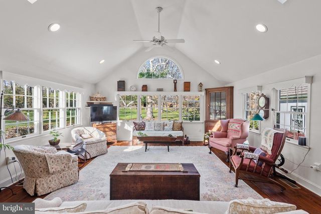 2175 W SWEDESFORD RD, Malvern, PA 19355