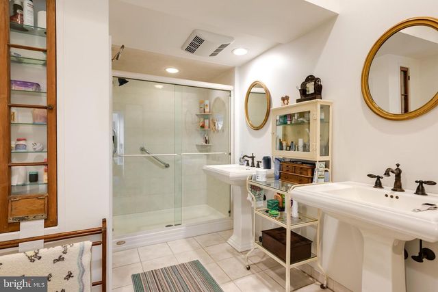 2175 W SWEDESFORD RD, Malvern, PA 19355