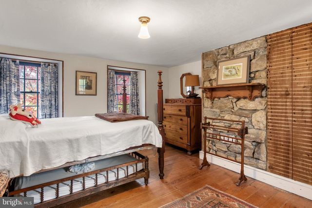 2175 W SWEDESFORD RD, Malvern, PA 19355