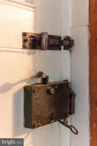 2175 W SWEDESFORD RD, Malvern, PA 19355