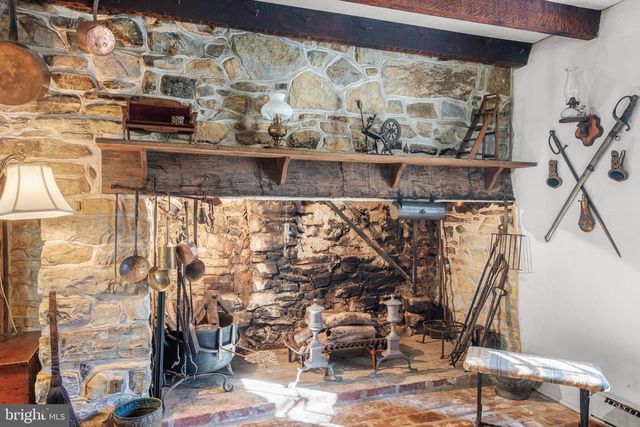 2175 W SWEDESFORD RD, Malvern, PA 19355