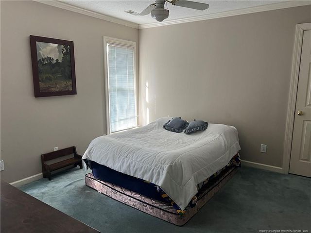 5400 Labrador Drive, Hope Mills, NC 28348