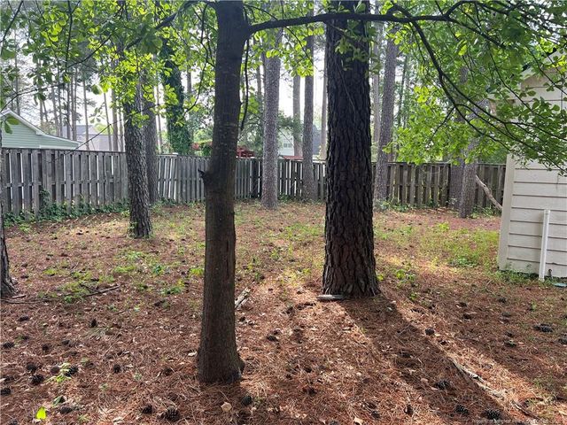 5400 Labrador Drive, Hope Mills, NC 28348