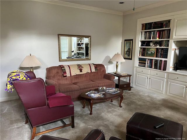 5400 Labrador Drive, Hope Mills, NC 28348