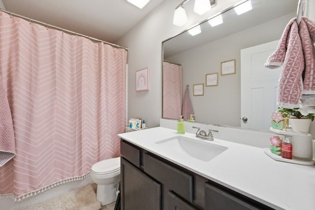 202 NE Whitetail Lane, Ankeny, IA 50021