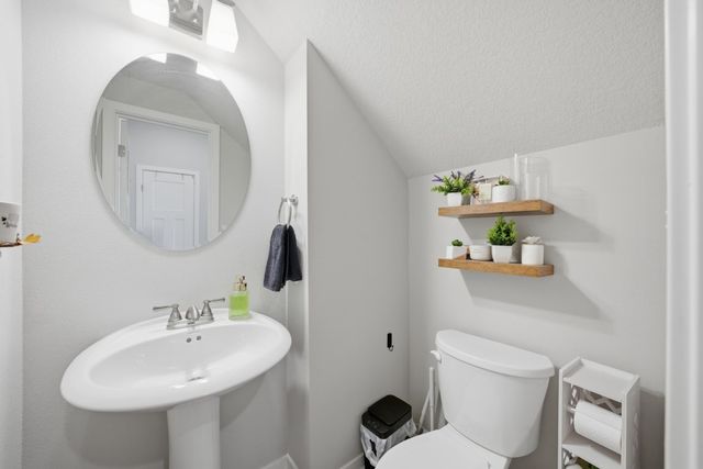 202 NE Whitetail Lane, Ankeny, IA 50021