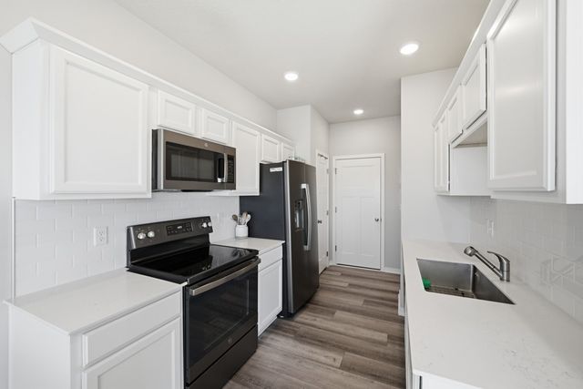 202 NE Whitetail Lane, Ankeny, IA 50021