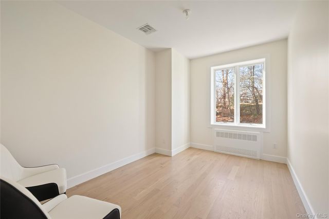 7 Valley Way 220, Spring Valley, NY 10977