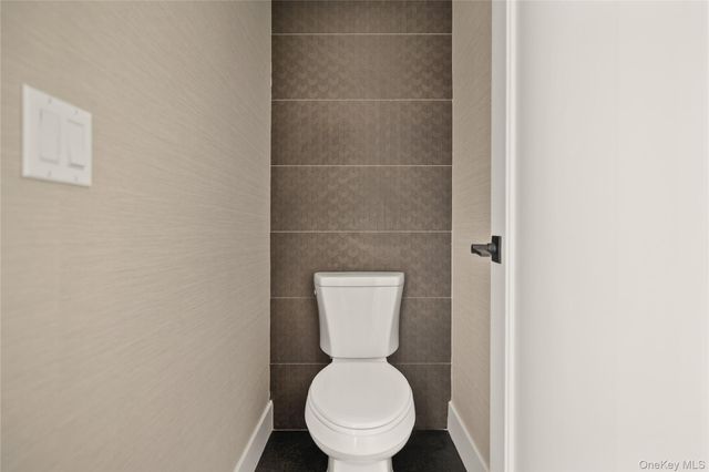 7 Valley Way 220, Spring Valley, NY 10977