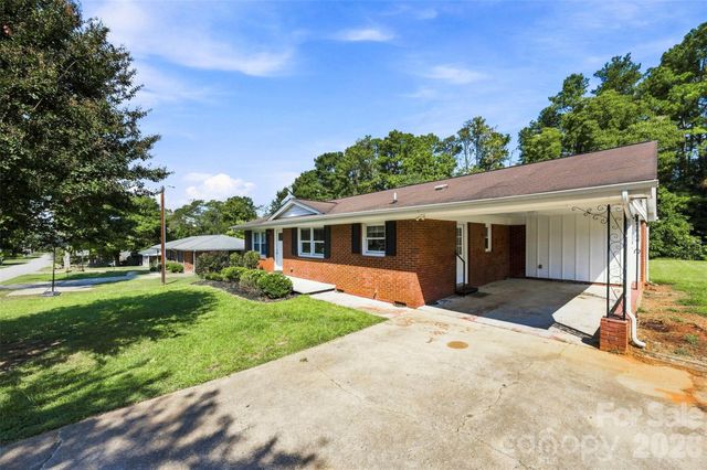 210 College Avenue, Shelby, NC 28150