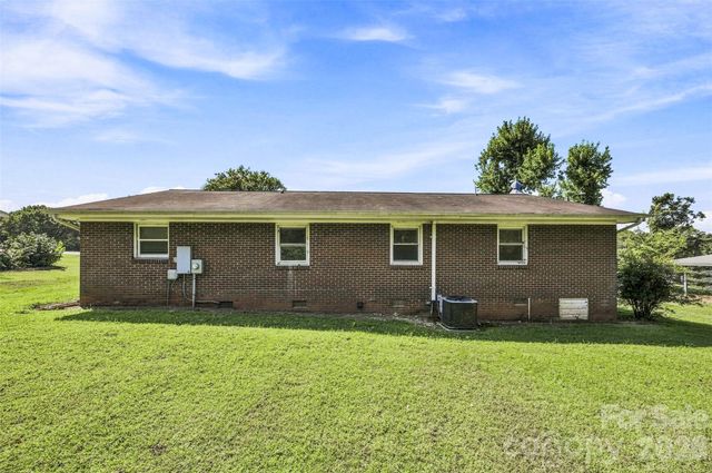 210 College Avenue, Shelby, NC 28150