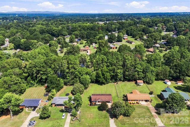 210 College Avenue, Shelby, NC 28150