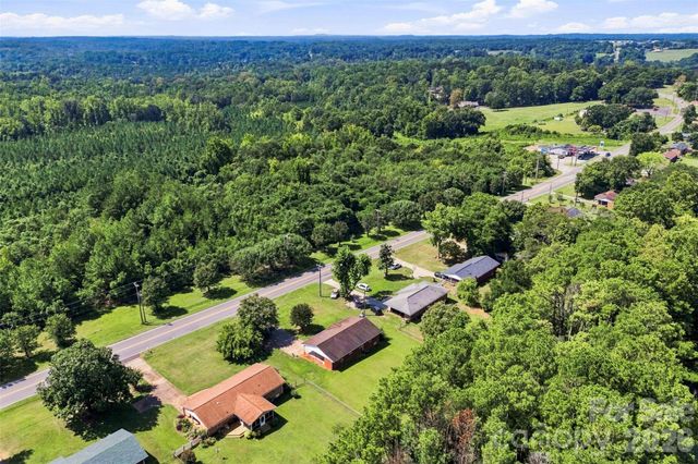 210 College Avenue, Shelby, NC 28150