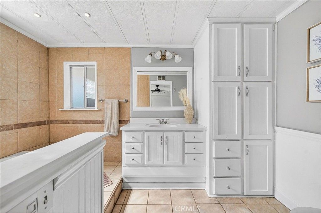 Image 21 of property listing at 24400 Wagon Wheel, Wildomar, CA 92595