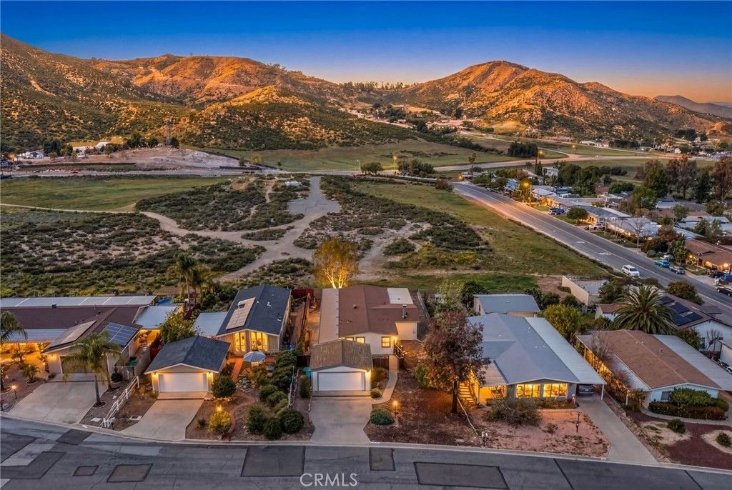 Image 29 of property listing at 24400 Wagon Wheel, Wildomar, CA 92595