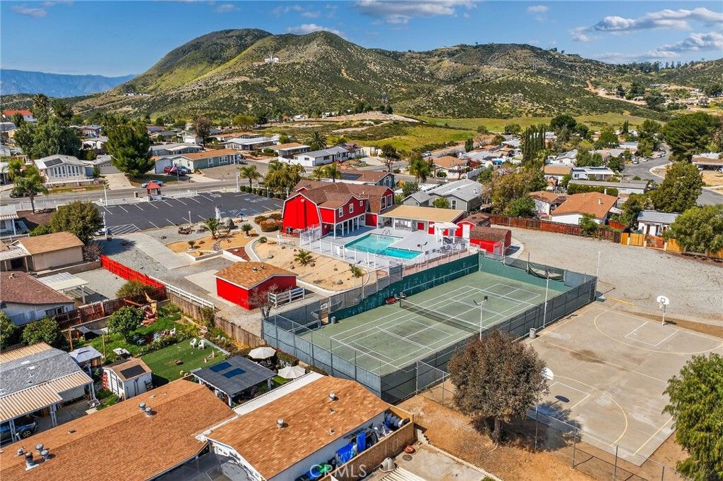 Image 32 of property listing at 24400 Wagon Wheel, Wildomar, CA 92595