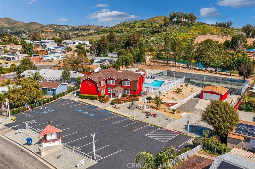 Image 33 of property listing at 24400 Wagon Wheel, Wildomar, CA 92595