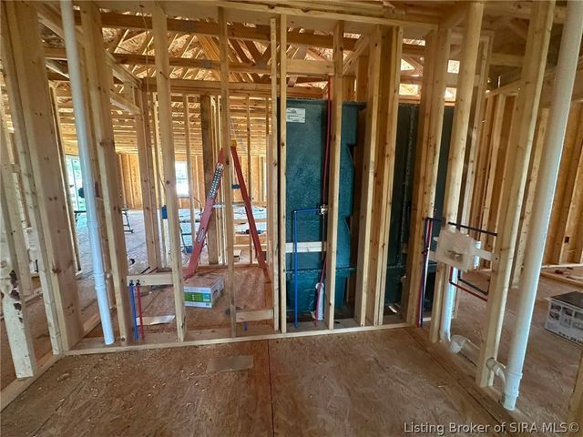 303 N Francke Road, Henryville, IN 47126