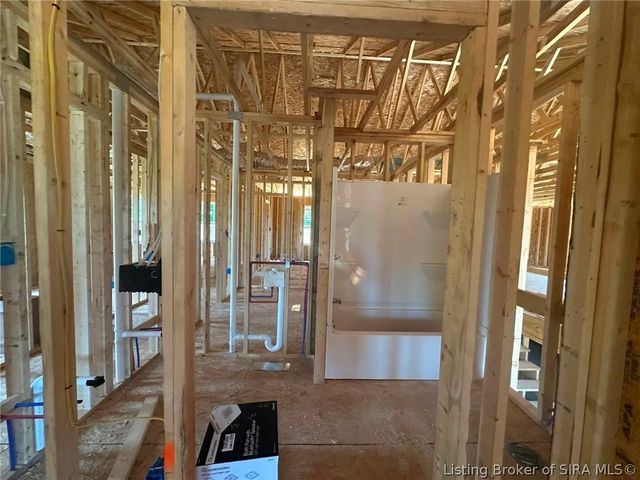 303 N Francke Road, Henryville, IN 47126