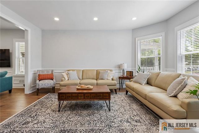 96 Gordon Street, Perth Amboy, NJ 08861