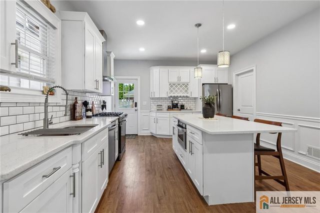 96 Gordon Street, Perth Amboy, NJ 08861
