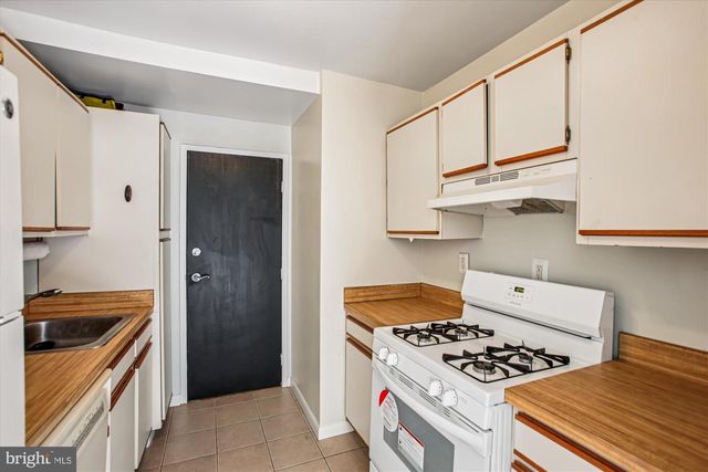 3900 TUNLAW RD NW #509, Washington, DC 20007