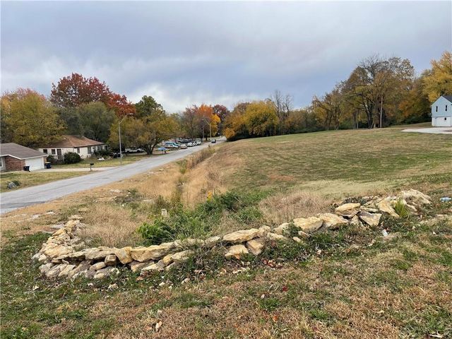 9250 Blue Ridge Boulevard, Kansas City, MO 64138