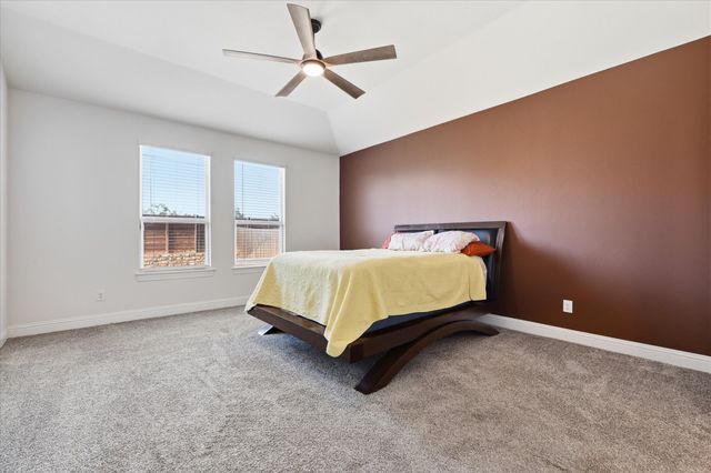 10421 Table Bluff Street, Aubrey, TX 76227