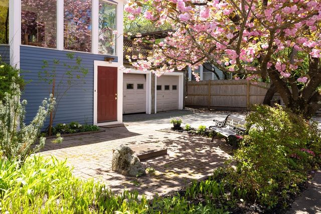 135 Langley Rd, Newton, MA 02459