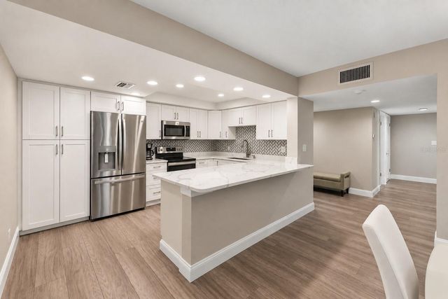 1460 GULF BOULEVARD 1106, Clearwater, FL 33767