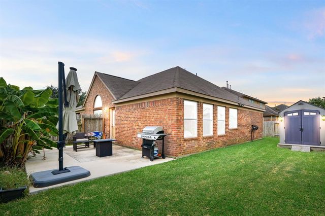 2802 Finwood Drive, Rosenberg, TX 77471