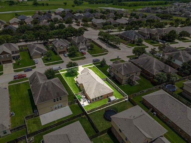 2802 Finwood Drive, Rosenberg, TX 77471