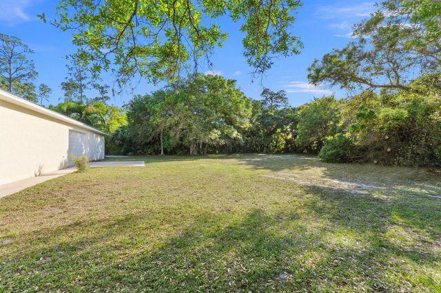 11541 Okeechobee Road, Fort Pierce, FL 34945