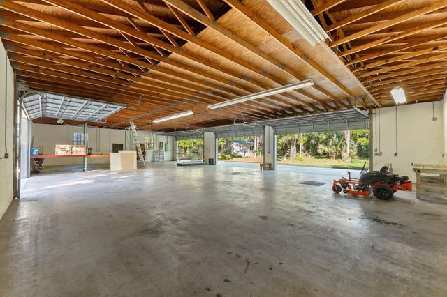 11541 Okeechobee Road, Fort Pierce, FL 34945