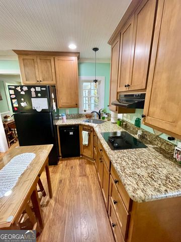 98 Waterfront Way, Warner Robins, GA 31093