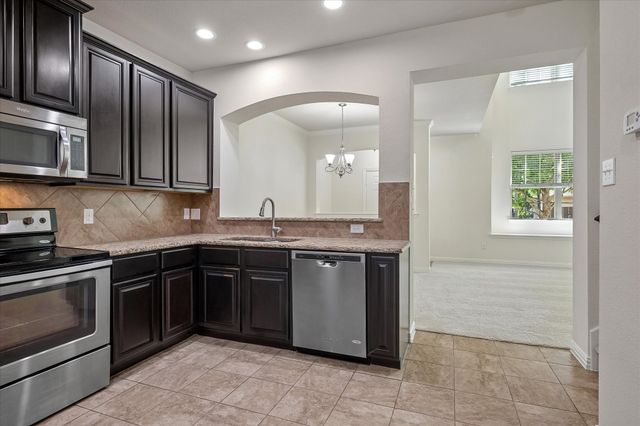 6940 Pascal Way, Fort Worth, TX 76137