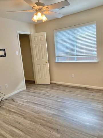 3514 Silouette Cove, Friendswood, TX 77546